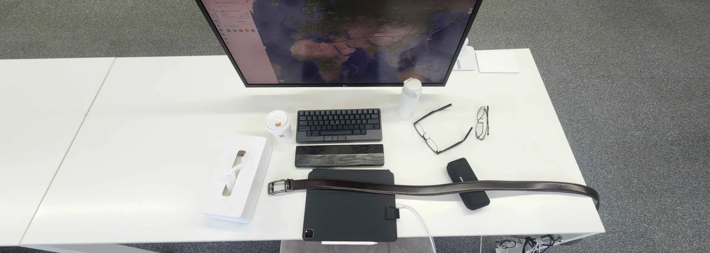 （写真：これ、ぜんぶ石油で出来てるんだよなぁ…）