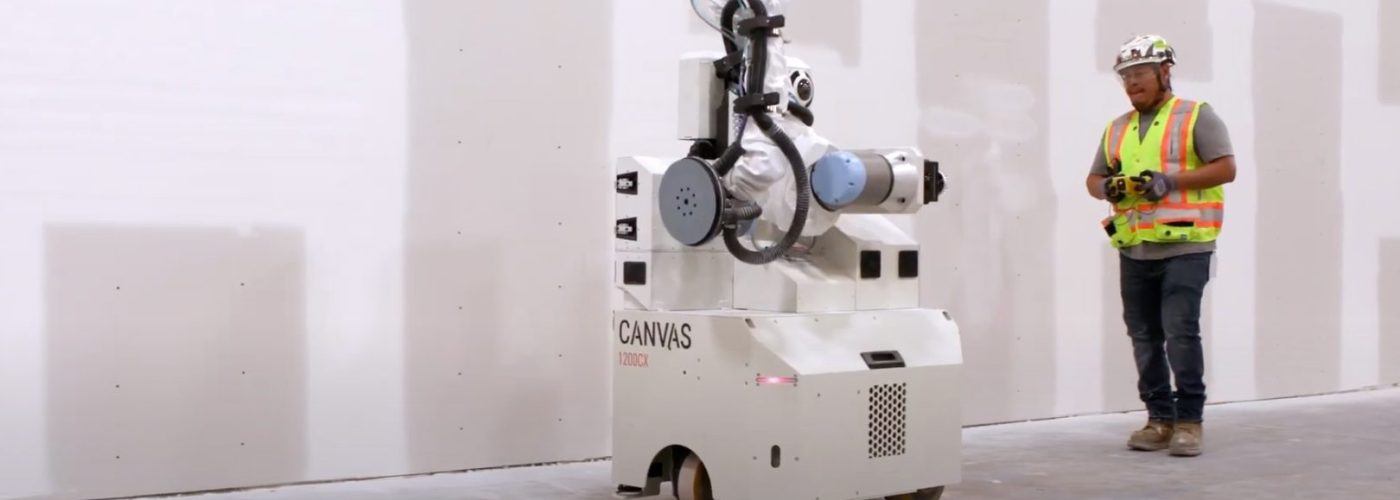 （写真は塗装の下地ロボット（CANVAS社）が活躍している様子です）